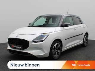 Suzuki Swift 1.2 Style Smart Hybrid 92PK Aut. Adaptieve Cruise Controle, Side Assist, Keyless, Stoelverwarming, Achteruitrijcamera, Navi, 16" LM Velgen