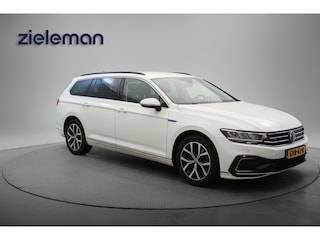 Volkswagen Passat Variant 1.4 TSI PHEV GTE Business - Carplay, Navi, Camera, Cruis