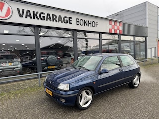 Renault Clio 1.8-16V