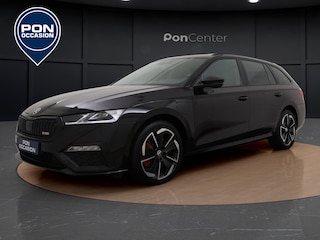 Skoda Octavia Combi 1.4 TSI RS iV PHEV | HUD | Trekhaak | Carplay | Parkeerhulp | ACC | Matrix LED | Elek. Achterklep | Keyless |