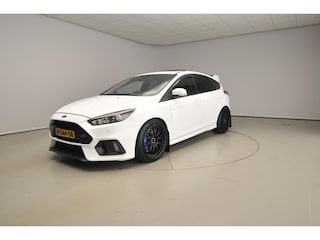 Ford Focus 2.3 RS | Recaro | Ohlins onderstel | Driver Pack | Schuifdak | Deurbeschermers