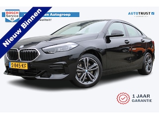 BMW 218i Introduction Edition | Incl. 12 maanden garantie | Cruise control | Climate control | Apple carplay/Android auto | Navigatie | Lane assist | Parkeersensoren |