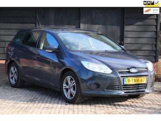 Ford Focus Wagon 1.0 EcoBoost Edition Navigatie/Parkeersensor/Lmv/Cruise/Apk 01-2027