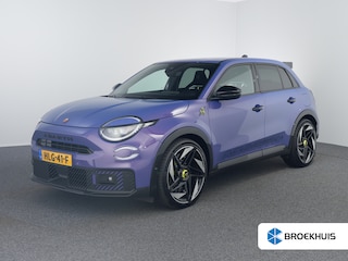 Abarth 600 Scorpionissima 54 kWh | Airco (automatisch) | Armsteun voor | Lederen/microvezel bekleding