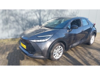 Toyota C-HR 1.8 Hybrid Active//LED//NAVI//CLIMA//CRUISE/CAMERA//17000 KM