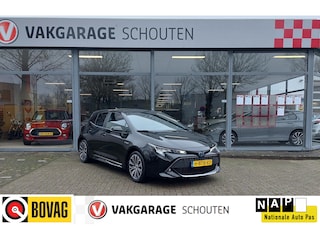 Toyota Corolla 1.8 Hybrid Business Plus | Trekhaak