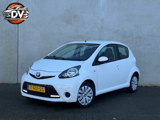 Toyota Aygo 1.0 VVT-i Access 5 DEURS AIRCO GROOT SCHERM