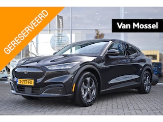 Ford Mustang Mach-E RWD 75 kWh | Climate Control | Adaptieve Cruise Control | Achteruirijcamera | Dodehoek Sensoren | Elektrischbedienbare Kofferklep | Apple Carplay/Android Auto |