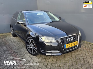 Audi A3 1.2 TFSI Style AC / 17"LMV / Elek Pakket / Xenon
