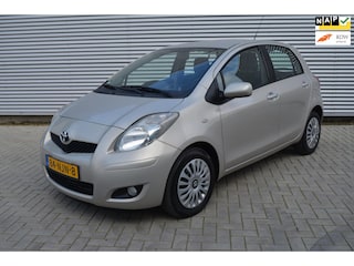 Toyota Yaris 1.3 VVTi Aspiration | 5 Drs | Climate Control | Electr Pakket | Afn. Trekhaak.