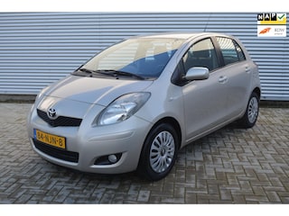 Toyota Yaris 1.3 VVTi Aspiration | 5 Drs | Climate Control | Electr Pakket | Afn. Trekhaak.