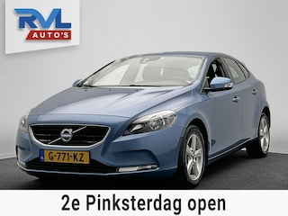 Volvo V40 2.0 D2 Trekhaak Navigatie Cruise Climate-control Lichtmetaal