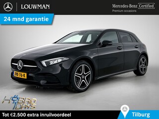 Mercedes-Benz A-klasse 250 e AMG Plug-In Hybride AMG Line | Night Pakket | Sfeerverlichting |Stoelverwarming | Achteruitrijcamera | Ledkoplampen. Inclusief 24 maanden MB Certified garantie voor Europa.