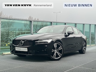 Volvo S60 2.0 B4 R-Design / Trekhaak / Elek. verstelbare bestuurdersstoel / Stoel+stuur verwarming / Harman Kardon / Camera Achter / Carplay / BLIS /
