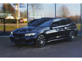 BMW 3-serie Touring 330e 293 PK xDrive High Executive M-Sport Pro, M-Technic Stoelen, Panoramadak, Adap. Cruise Control, Head-Up