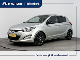 Hyundai i20 1.2i GO! | AIRCO | BLEUTOOTH | CRUISE | RADIO CD | ELEKTRISCHE RAMEN | PDC | 15'' LM VELGEN | PRIVACY GLASS | CENTRALE DEURVERGRENDELING OP AFSTANDBEDIENING |