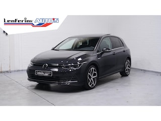 Volkswagen Golf 1.5 eTSI 150 pk Style DSG Aut. Panodak, NAP LED Koplampen, App Connect, Parkeerhulp, 1e Eigenaar