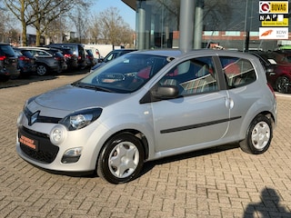 Renault Twingo 1.2 16V Parisienne, Airco, BNluetooth, Radio/ multi media, etc.