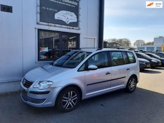 Volkswagen Touran 1.6 Easyline clima cruise navi lmv