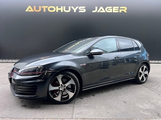 Volkswagen Golf 2.0 TSI GTI Performance Pano Dynaudio