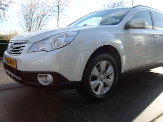 Subaru Outback 2.5I EXCLUSIVE