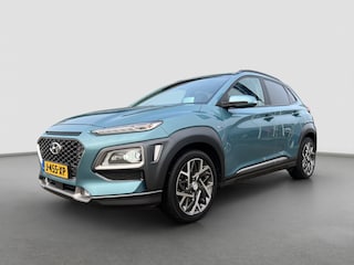 Hyundai Kona 1.6 GDI 141pk HEV Premium | Camera | Climate controle | Carplay | Premium Audio | Adaptive cruise controle | Dodehoek detectie | Draadloos laden | LED koplampen | 18'' velgen | Stoelventilatie | Stoelverwarming | Stuurverwarming
