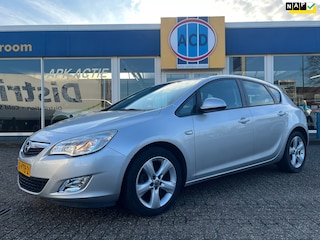 Opel Astra 1.6 Edition 5Drs