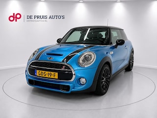 Mini Mini 2.0 Chili Serious Business Panoramadak 17 inch Navigatie