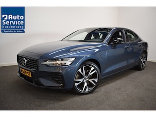 Volvo S60 2.0 Recharge T6 399pk AWD Core 69km elek./ Trekhaak 2000kg/ Adapt. Cruise/ Auto Pilot/ Stoel, Stuur en voorruit verw./ Camera