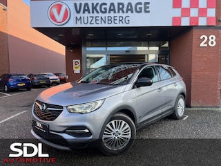 Opel Grandland X 1.6 Turbo Hybrid Innovation // FULL LED // KEYLESS // DODEHOEK // ELEK. KLEP // CAMERA+SENSOREN // STOELVERWARMING // NAVI+CARPLAY //