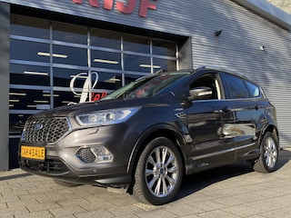 Ford Kuga 1.5 EcoBoost Vignale - Navigatie I Leer I Airco I Sport interieur & velgen I LED I PDC I Dealer onderhouden
