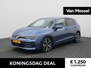 Volkswagen Golf 1.5 eHybrid Life Edition | Navigatie | Airco | Parkeersensoren | Camera | Cruise control | 18 Inch Velgen |