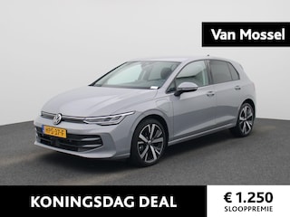Volkswagen Golf 1.5 eHybrid 50 Edition Navigatie | Cruise Control | Airco | 18 Inch Velgen | Camera | Parkeersensoren |