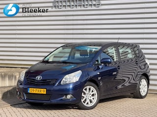 Toyota Corolla Verso 1.6 Vvt-i Business Ecc Cruise Pano Trekhaak Camera NL-auto!