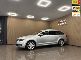 Skoda Octavia Combi 1.2 TSI Greentech Style Businessline * 1e Eig / Navigatie / Cruise control / NL Auto *