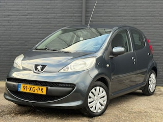Peugeot 107 1.0-12V XS AIRCO | ELEK RAMEN | AUTOMAAT | NWE APK