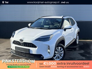 Toyota Yaris Cross 1.5 Hybrid Business Dynamic Parkeersensoren voor + achter, LMV, Apple Carplay en/of Android auto Navigatie, Adaptieve cruise control