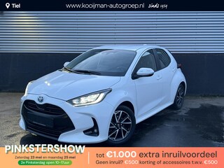 Toyota Yaris 1.5 Hybrid Dynamic LED, Lichtmetalen velgen, Adaptieve cruise control, Achteruitrijcamera,