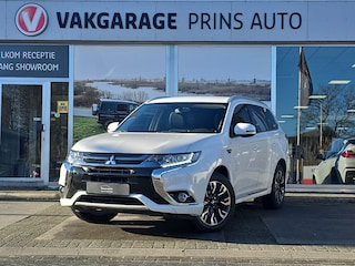 Mitsubishi Outlander 2.0 PHEV Executive Edition | NAVI | CLIMA | CAMERA | STOELVW. | KEYLESS 4418