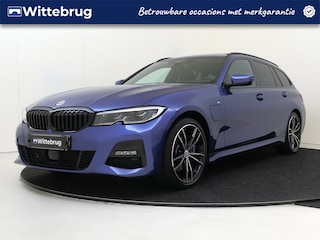 BMW 3-serie Touring 330e High Executive