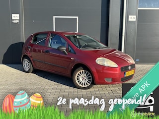 Fiat Punto Grande 1.4 Actual,Nieuwe APK