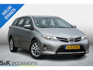 Toyota Auris Touring Sports 1.3 NL auto NAP trekhaak airco