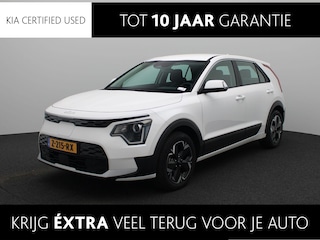 Kia Niro Light Edition 64.8 kWh | Navigatie | 17" LMV | Camera | Parkeer Sensoren | Cruise Control | Climate Control