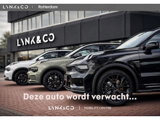 Lynk & Co 08 More | Rijklaar | 360° camera | Panoramadak |