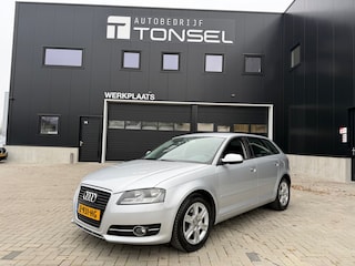 Audi A3 Sportback 1.2 TFSI Attraction / Airco / 5-Deurs / Bluetooth / 16" Inch LMV