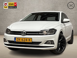 Volkswagen Polo 1.0 TSI Sportline (APPLE CARPLAY, GROOT NAVI, ADAPTIVE CRUISE, SPORTSTOELEN, LM VELGEN, ARMSTEUN, NIEUWE APK, NIEUWSTAAT)
