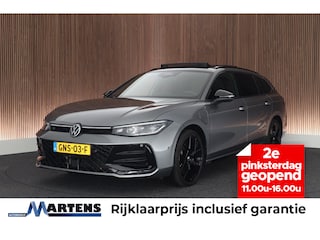 Volkswagen Passat Variant 1.5 eHybrid 204pk R-Line Edition Black Style Trekhaak Camera Head-Up Panoramadak Leder Memory Stoelverwarming Keyless Navigatie