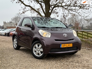 Toyota iQ 1.0 VVTi Comfort | '' 120.000 KM'' + Leder + Airco Nu € 3.975,-!!!