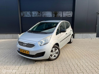 Kia Venga 1.4 CVVT X-tra Airco Trekhaak NAP Weinig KM!