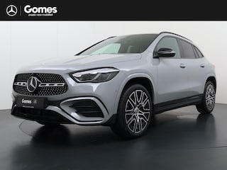 Mercedes-Benz GLA 250 e Business Solution AMG | AMG Plus Pakket | Night Pakket | Panoramadak | Elektrisch Verstelbare Stoelen + Memory | 360° Camera | Head-up Display | MBUX Augmented Reality voor Navigatie | Dodehoekassistent | Advanced Sound System | Stoelverwarming | Sfeerverlichting | Apple CarPlay | Android Auto | Elektrische Achterklep | Elektrisch Inklapbare Buitenspiegels | Parkeersensoren